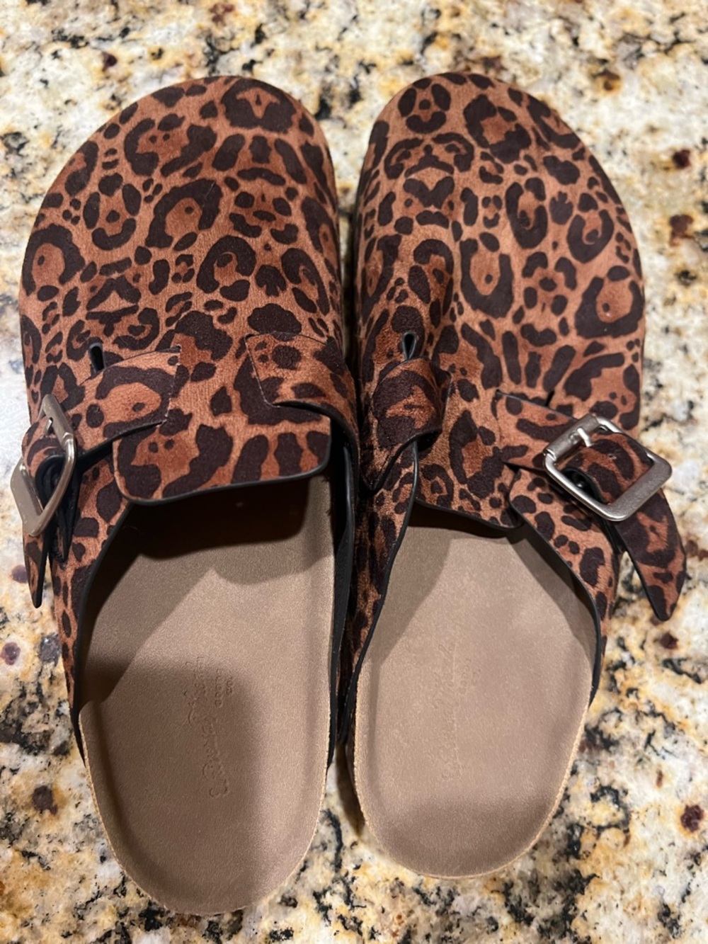 Universal Thread Leopard Print Clogs in Brown and Black - Picture 2 of 2
